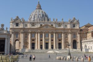 Vaticaan houdt klimaatsceptici angstvallig buiten de deur - religie en wetenschap een ongemakkelijke relatie larminat academie