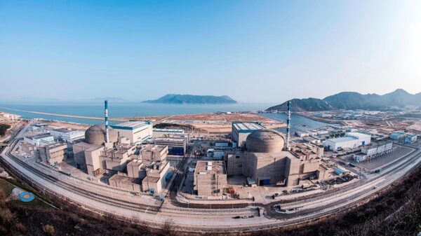 Twee EPR Nuclear Power Plants in Guangdong, China Bouwtijd 9 jaar – kosten 8 miljard dollar per eenheid.