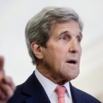Gezellig tafelen met klimaatgezant John Kerry in Parijs