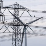 Drukte elektriciteitsnet raakt bedrijven en burgers