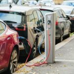 RTL Nieuws: Gebruik elektrische auto nog jarenlang duurder dan ‘benzinebak’